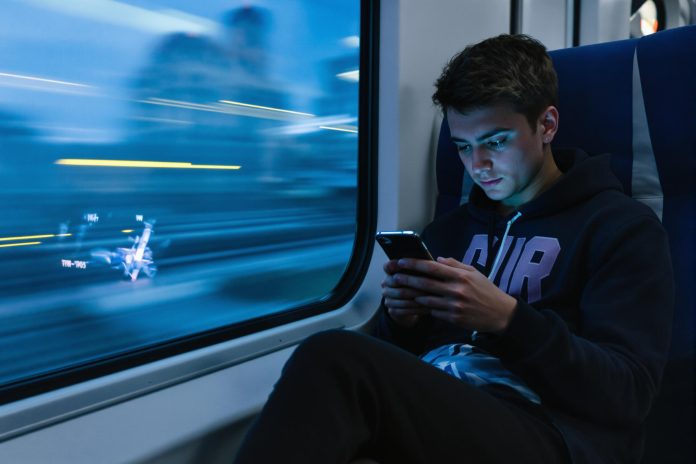 metas-ai-steps-out-of-apps-and-into-its-own