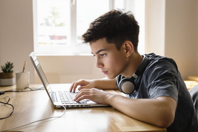 growing-up-ai-smarter-kids-or-just-smarter-tools