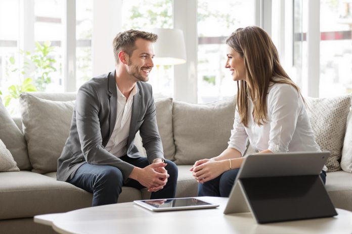 realtors-are-now-delegating-drudgery-to-their-devices