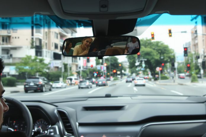 robotaxi-test-one-drove-smoothly-one-skipped-a-red