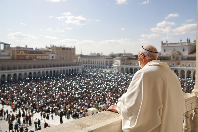 the-pope-wants-a-word-about-your-algorithms