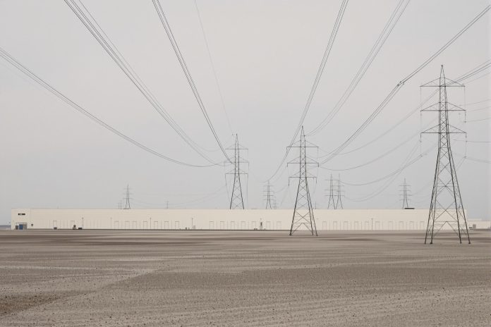 the-price-of-ais-hunger-states-court-data-center-sprawl